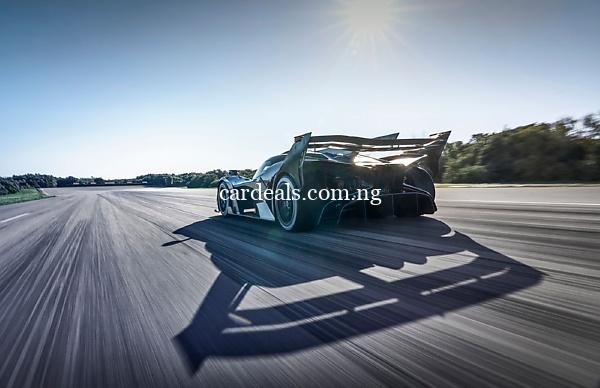 Bugatti Says Its Track-only Bolide Hypercar Can Pull Away From Formula 1 Car - autojosh
